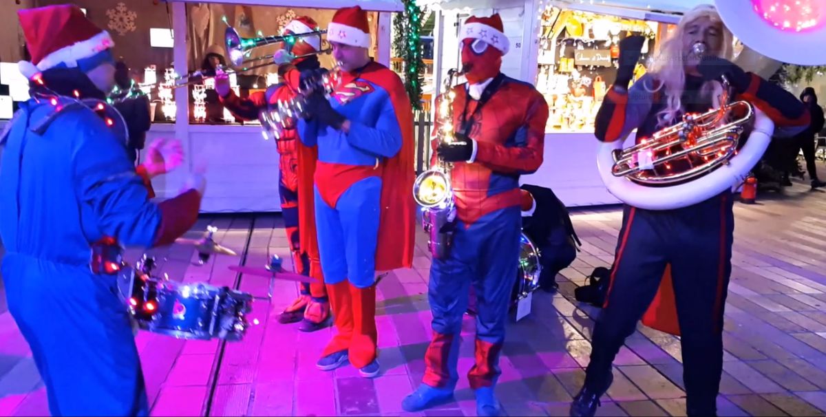 Les Super Héros de Noël